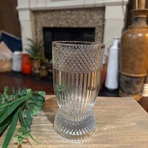 Sumptuously Cultivated Alma Lifted Candle Holde